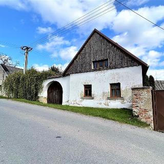 Prodej rodinného domu 100 m² Slavětín, 