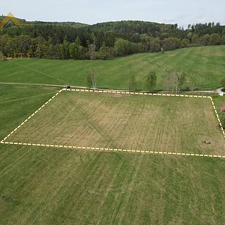 Prodej stavební parcely 8156 m&sup2; Všemyslice