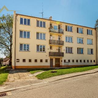 Pronájem bytu 4+kk 71 m² Slavče