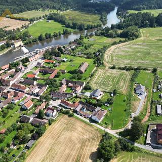 Prodej stavební parcely 1 869 m² Týn nad Vltavou