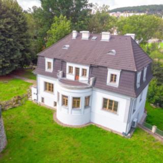 Prodej vily 455 m&sup2; Ústí nad Labem