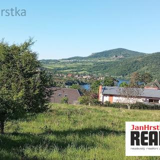 Prodej zahrady 1 432 m² Dolní Zálezly, Jahodová