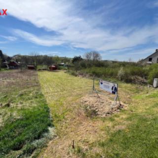 Prodej stavební parcely 886 m² Zdice