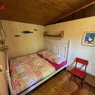 Prodej chaty 40 m&sup2; Zbečno