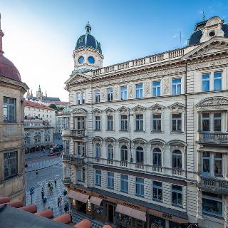 Prodej bytu 1+kk a garsoniéry 24 m² Praha, Mostecká