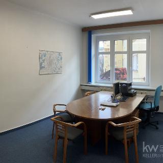 Pronájem kanceláře 18 m² České Budějovice, Jírovcova