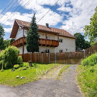 Prodej rodinného domu 420 m² Cheb, U Přehrady