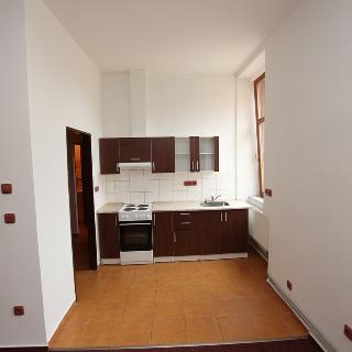 Pronájem bytu 1+kk, garsoniery 41 m² Chýnov