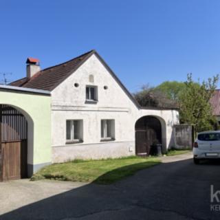 Pronájem zemědělské usedlosti 200 m² Lhenice