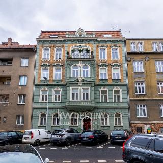 Prodej bytu 3+1 107 m² Teplice, Ruská