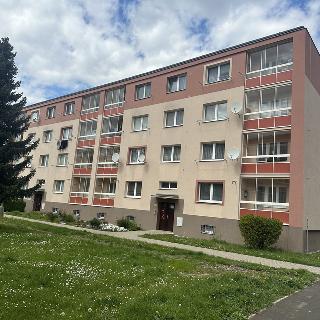 Pronájem bytu 2+1 56 m² Bílina, Sídliště U Nového nádraží