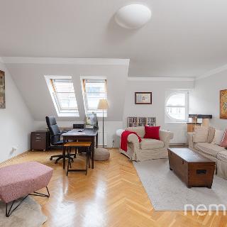 Prodej bytu 3+1 139 m² Praha, Lužická