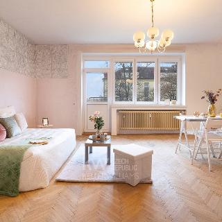 Prodej bytu 3+1 78 m² Praha, U kombinátu