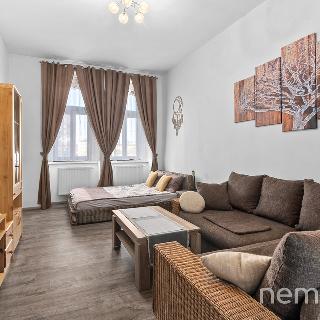 Prodej bytu 1+1 38 m² Praha, Sokolovská