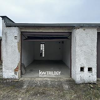 Prodej garáže 14 m&sup2; Kladno