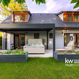 Prodej rodinného domu 145 m&sup2; Zlonín