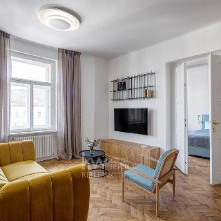 Pronájem bytu 3+kk 86 m² Praha, Srbská