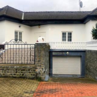 Pronájem rodinného domu 280 m² Praha