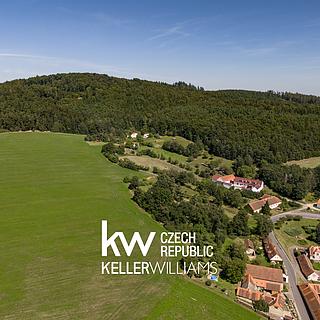 Prodej stavební parcely 1906 m&sup2; Paseky