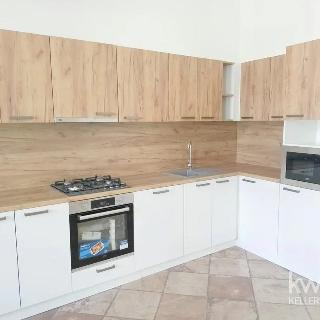 Pronájem bytu 3+kk 70 m² Praha, Ječná