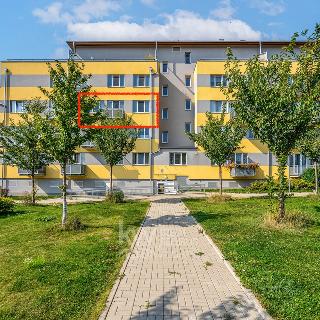 Prodej bytu 3+kk 72 m² Kladno, Jaroslava Holečka