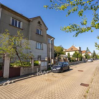 Prodej rodinného domu 103 m&sup2; Praha