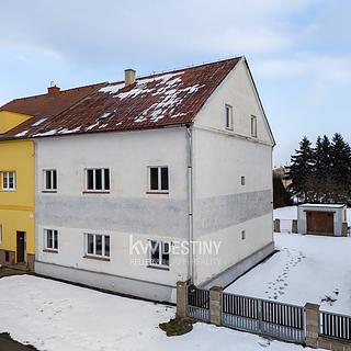 Prodej rodinného domu 160 m&sup2; Jeníkov
