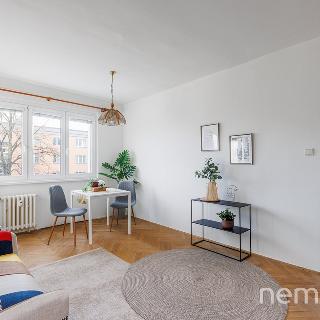 Prodej bytu 2+1 55 m² Praha, Kratochvílova