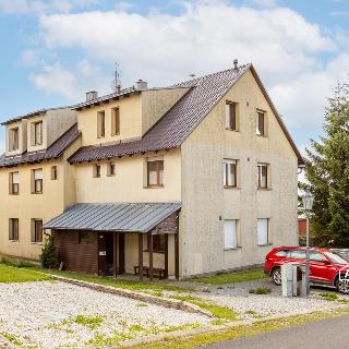 Pronájem bytu 3+kk 52 m² Boží Dar, 