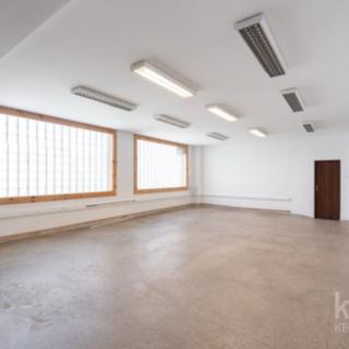 Pronájem kanceláře 175 m&sup2; Louny