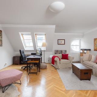 Prodej bytu 3+1 139 m² Praha, Lužická