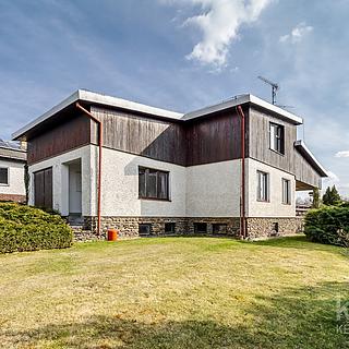 Prodej rodinného domu 256 m&sup2; Střížov