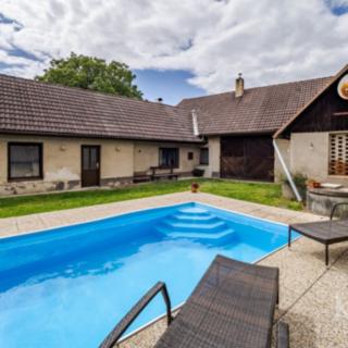 Prodej rodinného domu 130 m² Klučenice