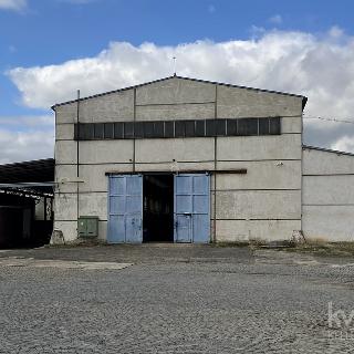 Pronájem výrobního objektu 1 300 m² Dívčice, 