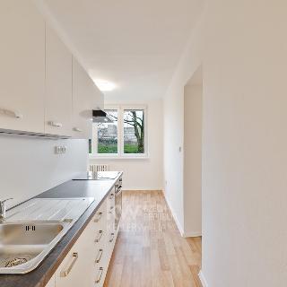 Pronájem bytu 3+1 60 m² Tábor, Budovatelů