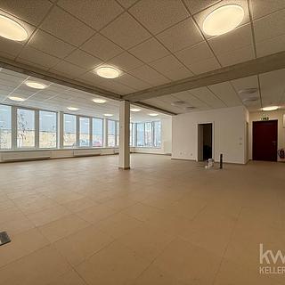 Pronájem obchodu 164 m&sup2; Bernartice