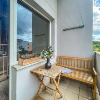 Pronájem bytu 2+kk 35 m² Praha Liboc, Ruzyňská