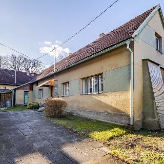 Prodej rodinného domu 71 m² Sedlčany, 