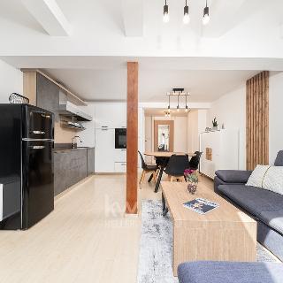 Prodej bytu 2+kk 56 m² Praha, Na bělidle