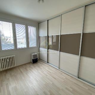 Pronájem bytu 3+1 68 m² Plzeň, Pod Vrchem