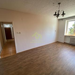 Pronájem bytu 3+1 88 m&sup2; Rokycany