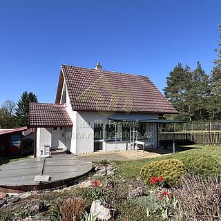 Prodej rodinného domu 72 m&sup2; Břasy