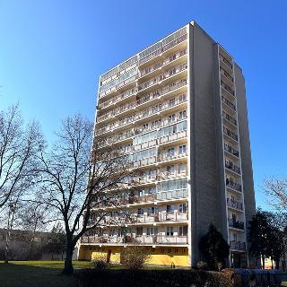 Prodej bytu 3+1 79 m² Pardubice, Na Drážce