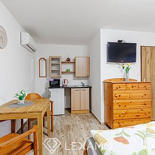 Pronájem bytu 1+kk, garsoniery 20 m&sup2; Jaroslavice
