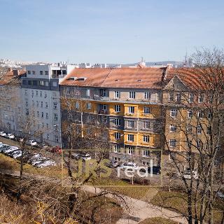 Prodej bytu 3+kk 98 m² Brno, Kartouzská