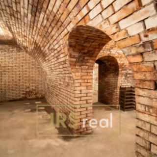Prodej hotelu a penzionu 285 m² Velké Bílovice
