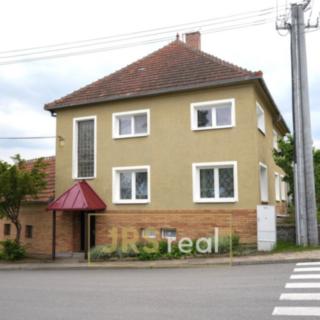 Prodej rodinného domu 238 m² Brumovice
