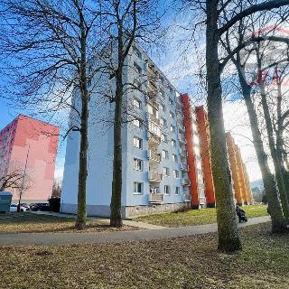 Pronájem bytu 2+1 64 m² Klášterec nad Ohří, Okružní