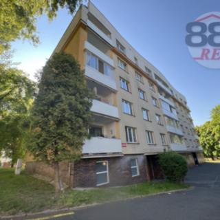 Pronájem bytu 2+1 65 m² Klášterec nad Ohří