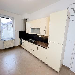 Prodej bytu 2+1 57 m² České Budějovice, Puklicova